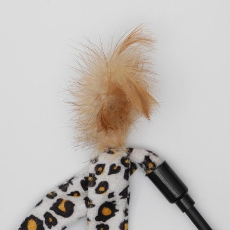 Textile teaser with feathers-2