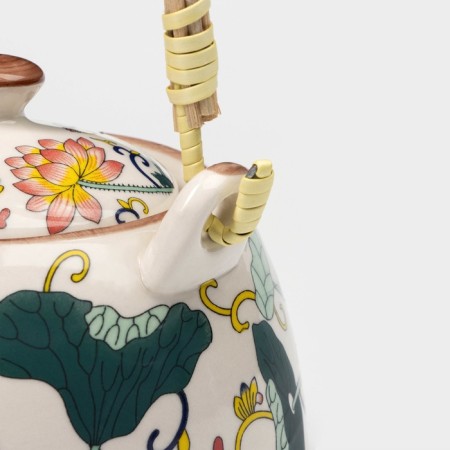 Keramic teapot with a metal sieve "Lotus", 900 ml-3