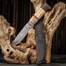 Hunting knife 
