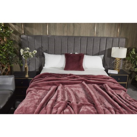 Pillowcase Sofi de Marko "Richard", size 45x45 cm, color of Marsala-1