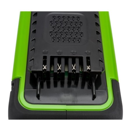 GreenWorks G40B8, 40 V, 8 Ach, Li-Ion battery, charge indicator, 288 watts, 1.8 kg-4