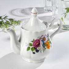 Porcelain kettle 