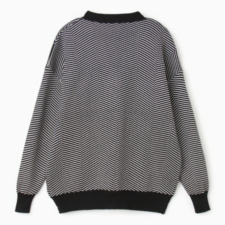 Cardigan female, black color, size One size (44-48)-4
