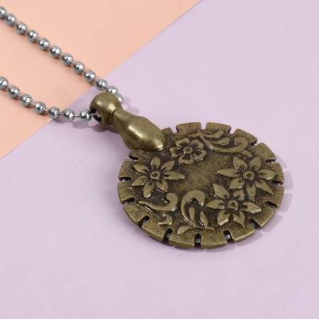 Cutting for threads, with a chain on the hand, 3 × 4.5 cm, bronze color-3