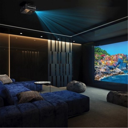 BLACK Uniteki PM2202 for the projector-8