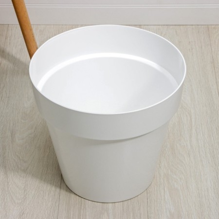 Kashpo for flowers with an insert "Porto", 15 l, white color-1