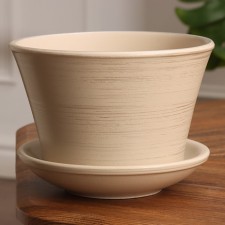 Flower pot 