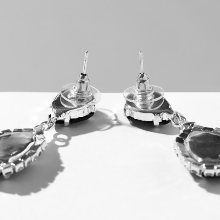 Earrings with rhinestones "drop" elegy, red-white color in silver-2