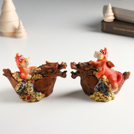 Piglite Polystone "Dragon on a Paradon boat" MIX 12x6.8x7.8 cm