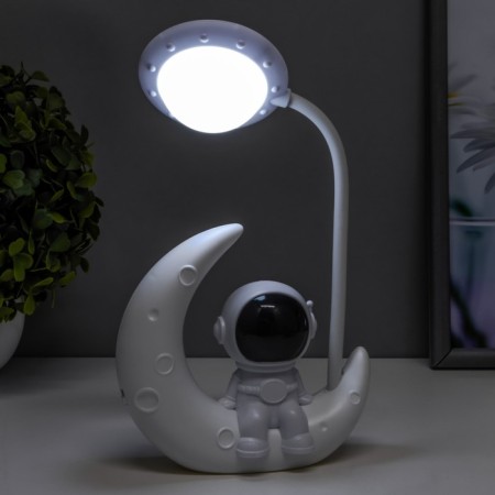 Table lamp "Astronaut on the Moon" LED 3W USB AKB 13x5x26 cm-2
