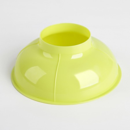 A funnel for cans with a wide neck, d = 15 cm (6.5 cm), color mix-7