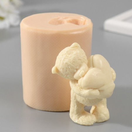 Silicone Mold "Bear with Big Heart" 9x5.5x4.5 cm mix