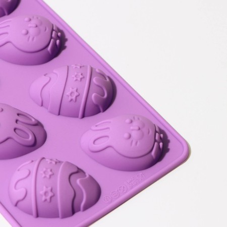 Form for decorations of the share "Easter", silicone, 22 × 11 × 3 cm, 10 cells, color mix-5