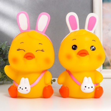 Pig a case Plastic "Duck with hare ears" mix 13x13x23 cm