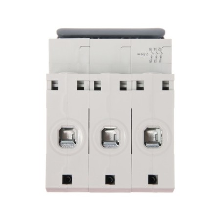 The circuit breaker SE CITY9 SET, C, 10 A, 3P, 4.5 KA, 400 V-4