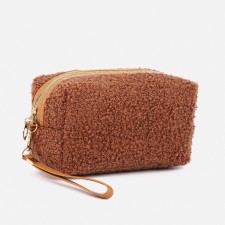 Cosmetic bag on lightning, with a lining, color beige-brown