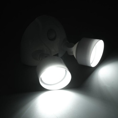 LED lamp with the Düwi Autonoma Led, 2x3 W COB, 4HAA, IP65 movement sensor-7