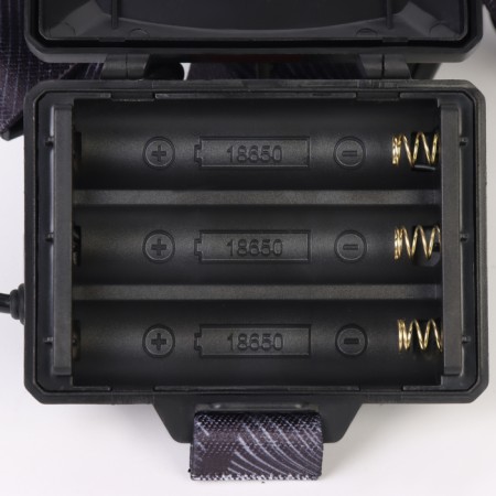 Llamp of the battery 30 watts, 2200 mAh, IPX5, 5 modes, range 500 m-5