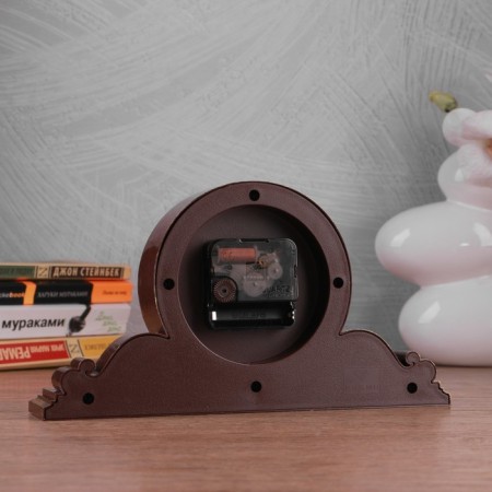 Table watch "Pitse", silent, 26 x 14 cm, d-9.5 cm, brown body with gold-1