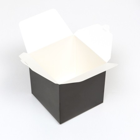 The box is folding, square, black, 12 x 12 x 12 cm,-2
