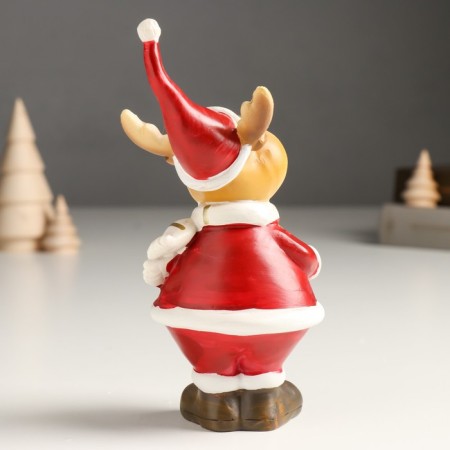 Polystone souvenir "Losik in red caftan and cap, with a golden wreath" 8x6x16.5 cm-2