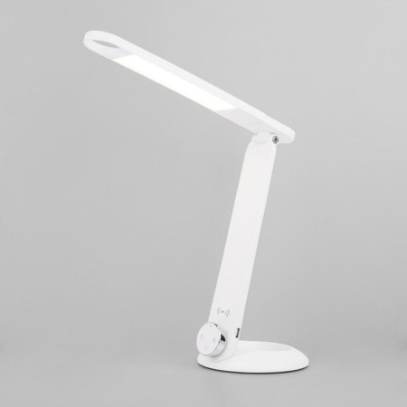 Action table lamp, 8W Led, 560lm, 3300-6500k, white color