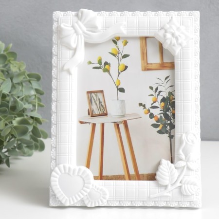 Photo frame plastic 10x15 cm "Romance" White 17x22 cm