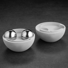 A set of stones for whiskey 