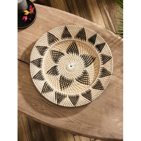 Decorative wicker rattan "Sun", 40x40x4 cm, black and white-2