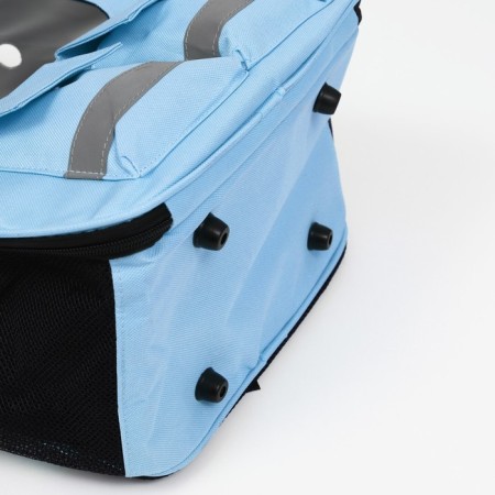 A backpack for carrying animals with a viewing window, blue-4