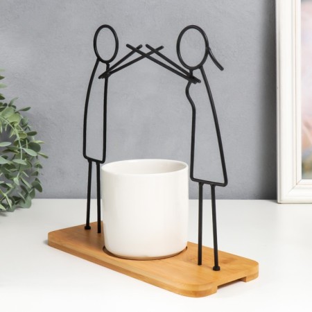 Souvenir Metal Pencil "A couple holds hands" 25x9.8x25 cm-3