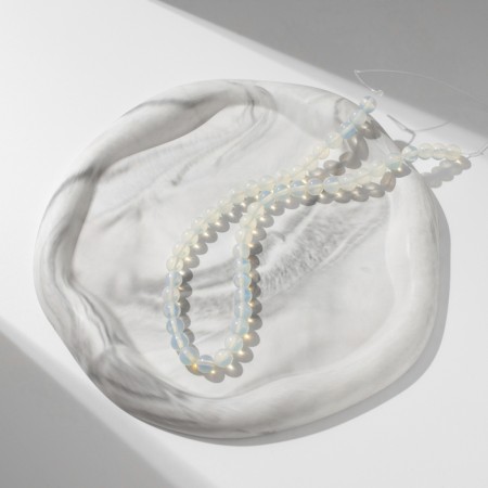 Beads on threads ball No. 8 “Moonstone”, +/- 37 cm-2