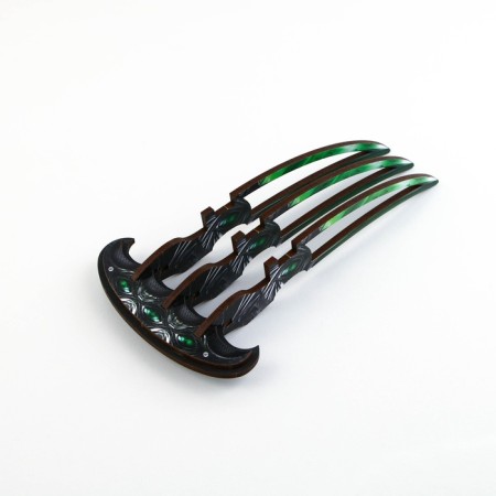 Wooden weapons, children's souvenir “green”, mole -bearing claws, 18.7 x 10.5 x 3.4 cm-1