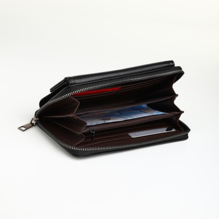 Male clutch on lightning, textura, black color-4