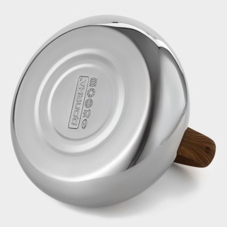A kettle of stainless steel kettle of a “quantum”, 2.8 l, fixed Soft-Touch pen, chrome color-5
