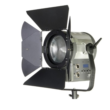 Studios Light Greenbean FresNel 150 LED X3 DMX-4