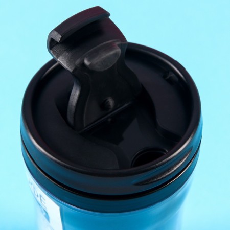 Coffee is the rapidly soluble “all this is vanity”, 4 pcs. X 18 g. In the thermostat 250 ml. (18+)-2