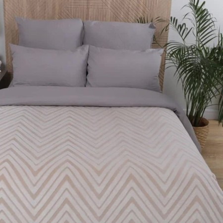 Blanket - chevron cover, size 150x200 cm, beige color