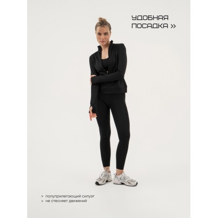 Longslit female Resport, on a zipper, p. 46, the color is black, basic, with a long sleeve-1