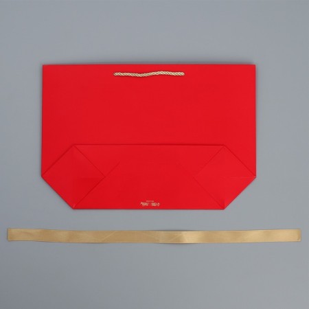 Gift package "Miracles near", 26 x 25 x 11 cm, New Year-6