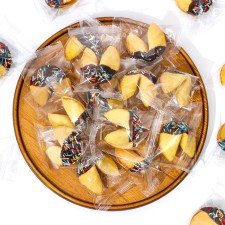 Sanding cookies with prediction, with glaze and sprinkling, 500 pcs
