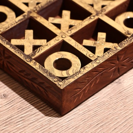 Game table "Cross-cuts" 13x13 cm, shisham tree, brass-2