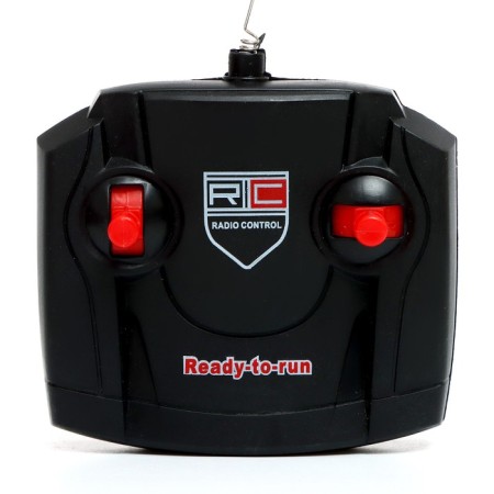 Radio -controlled "convertible" car, works on the battery, the color of the red-4