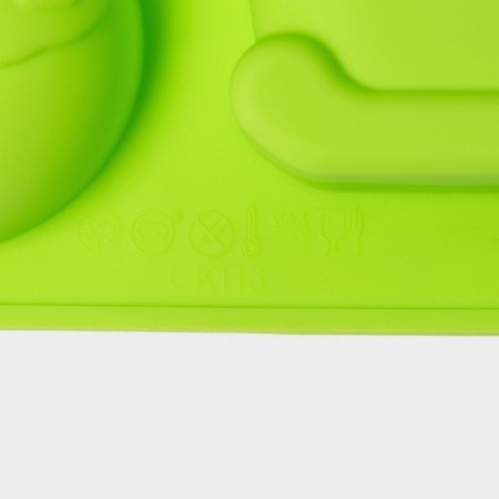Baking uniform “New Year”, silicone, 27 × 17 × 3 cm, 6 cells (8 × 7 × 3 cm), green color-5