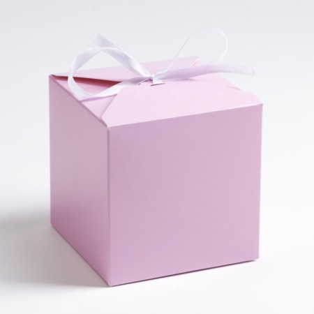 Folding pink box, 10 x 10 x 10 cm