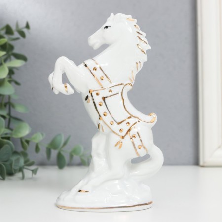 Souvenir Ceramics "White Horse on the Hids" with gold, 15 cm-1