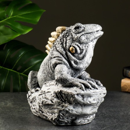 Figure "Iguan" silver, 22x46x29cm-2