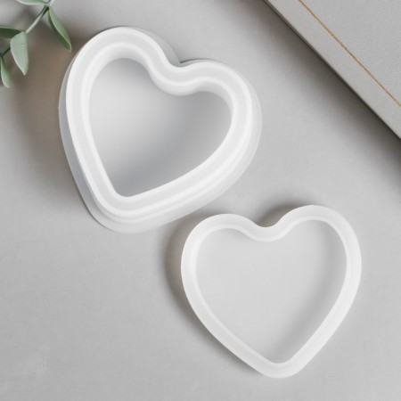 Mold Silicon "Casket Heart" with a lid 9x8x4.9 cm-3