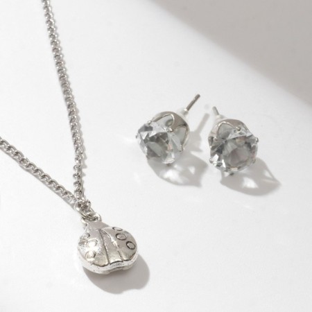Set 2 objects: earrings, pendant “God-shove” Color Black silver, 40 cm