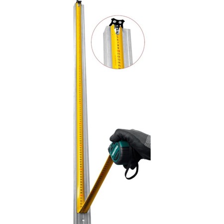Roulette Kraftool Extrem 34127-5, with an excess of a wide canvas, 5 m x 32 mm-4